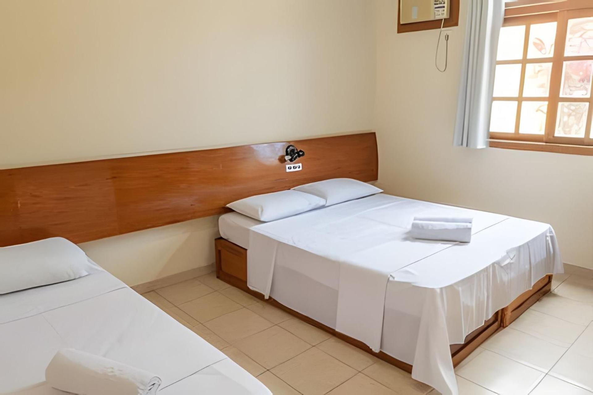 Em Frente A Praia De Taperapuan; Piscina; 1 Quarto; Wifi 300 Mbs; Estacionamento Gratuito 1 Veiculo 塞古罗港 外观 照片