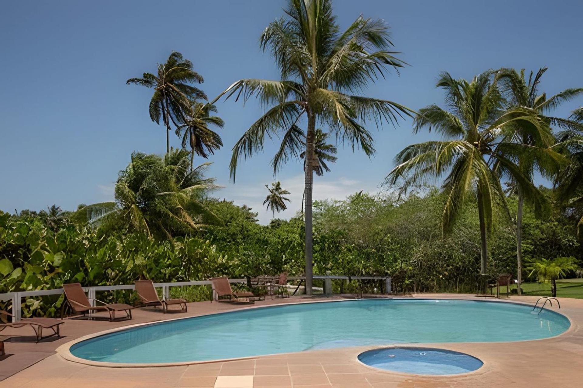 Em Frente A Praia De Taperapuan; Piscina; 1 Quarto; Wifi 300 Mbs; Estacionamento Gratuito 1 Veiculo 塞古罗港 外观 照片